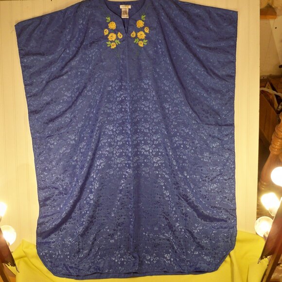 Simple Basic, Blue House Poncho Dress - Picture 3 of 6